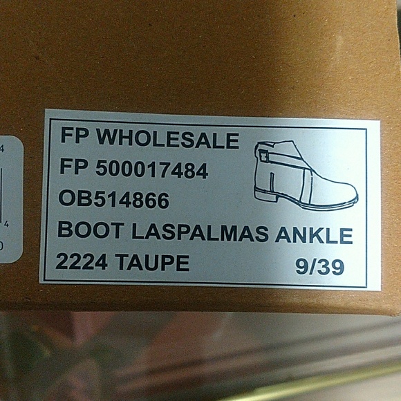 FREE PEOPLE LAS PALMAS BOOTIES - Picture 7 of 7